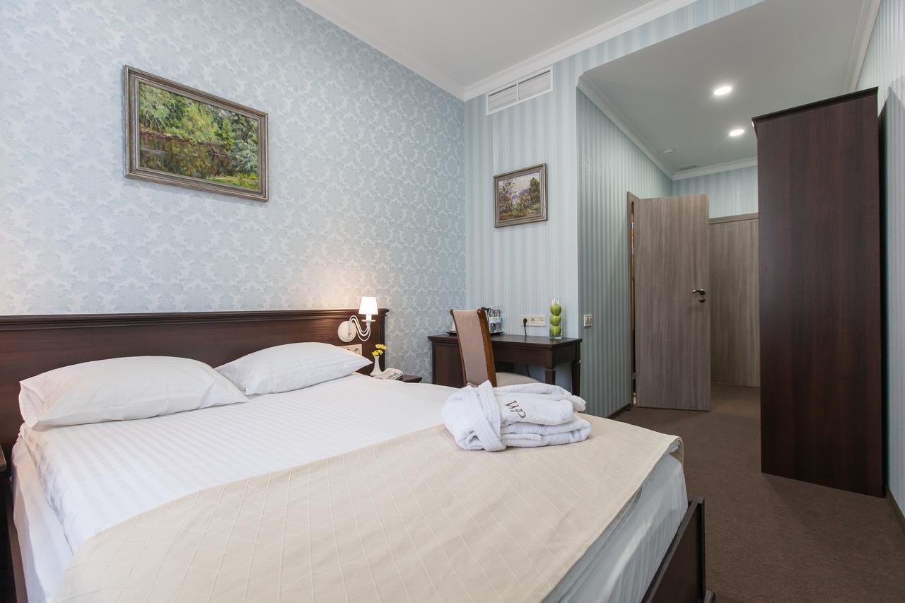 West Park Hotel Sofiivska Borshchahivka Bagian luar foto