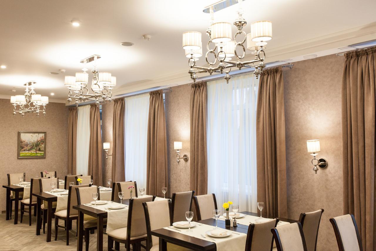 West Park Hotel Sofiivska Borshchahivka Bagian luar foto