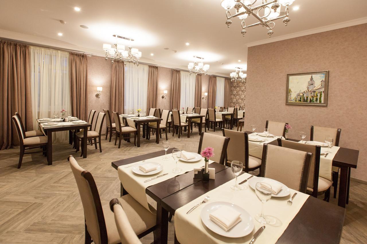 West Park Hotel Sofiivska Borshchahivka Bagian luar foto
