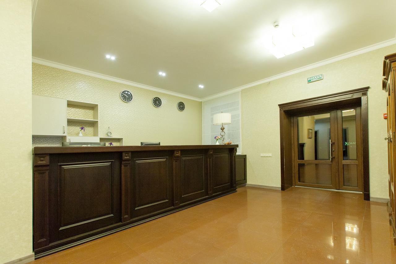 West Park Hotel Sofiivska Borshchahivka Bagian luar foto